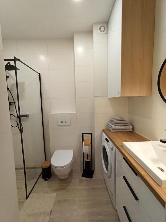 Apartament Wrzesnia II Apartment Екстериор снимка