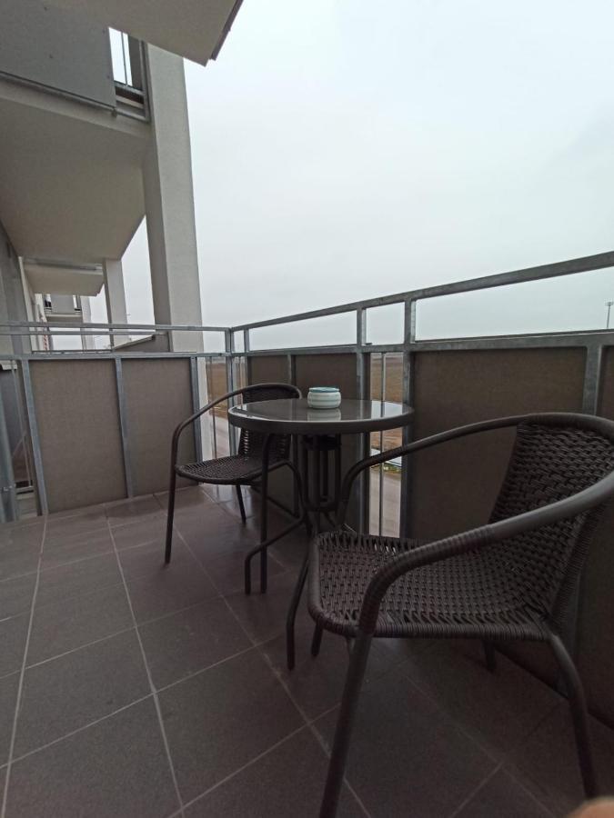 Apartament Wrzesnia II Apartment Екстериор снимка